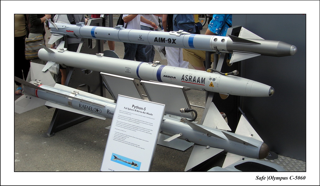 2005 - 06 - Armements - 7.JPG